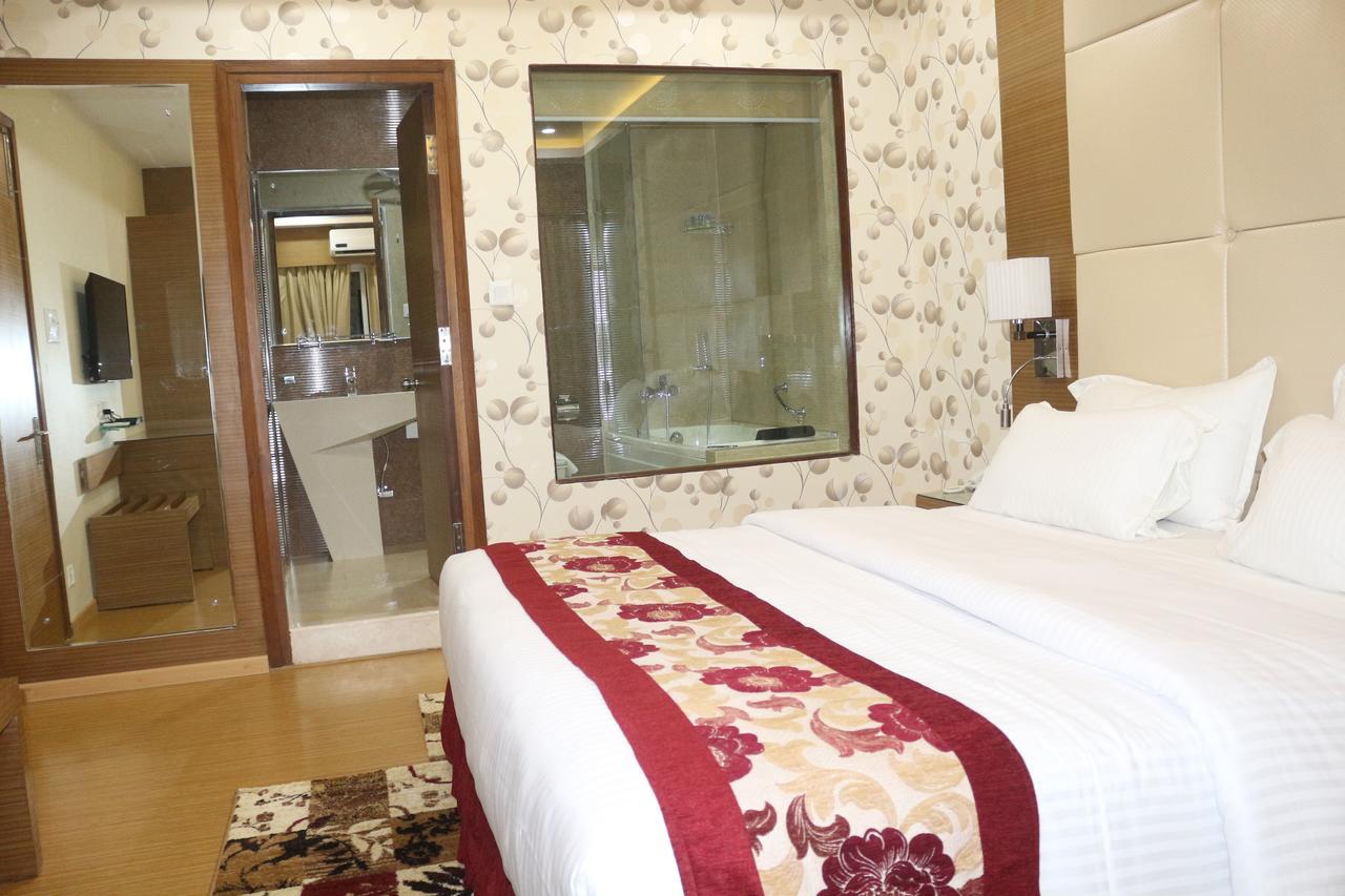 Hotel Harrison Palace Birātnagar Eksteriør bilde